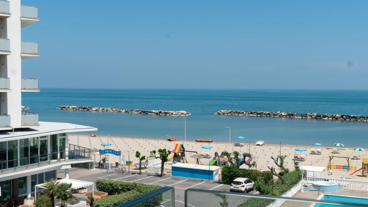 Nora Hotel 2*